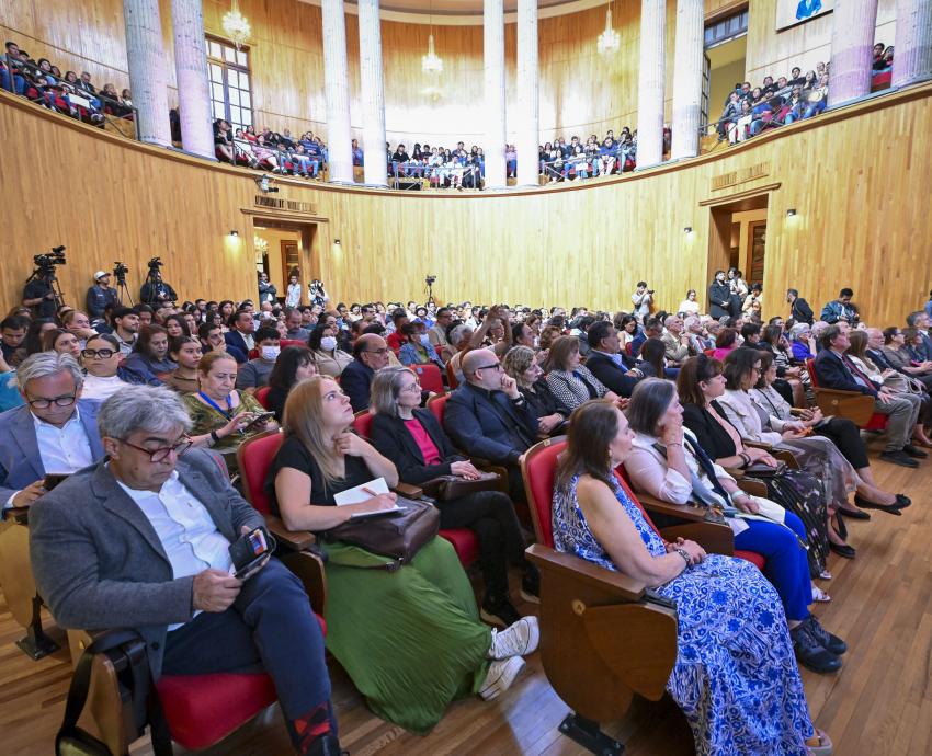 El escritor Sergio Ramirez recibe el título de Doctor “Honoris causa” de la UdeG