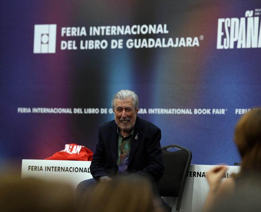 “Los libros son como naranjas”: Jordi Sierra i Fabra