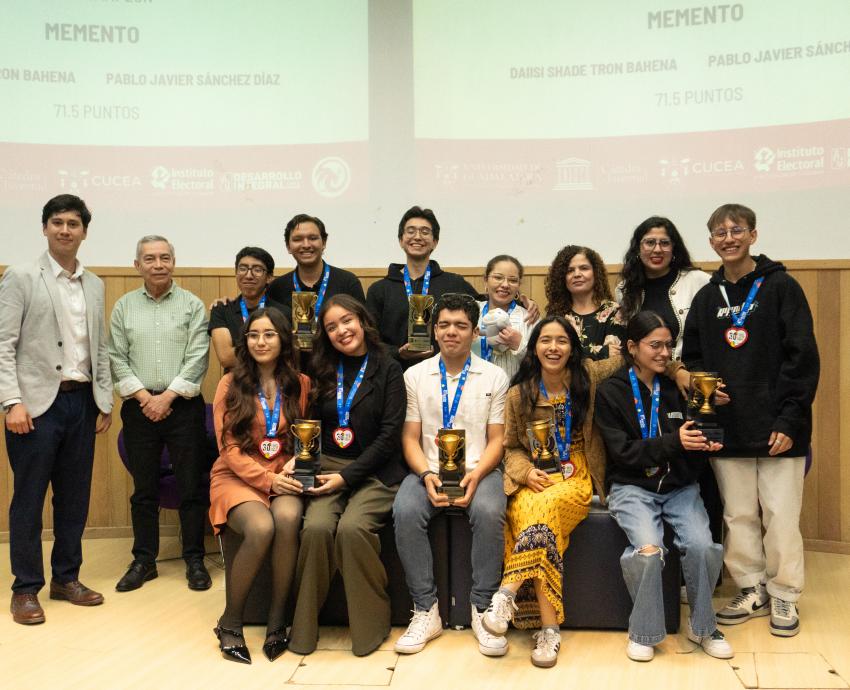 Concluye primera Copa Leones de Debate