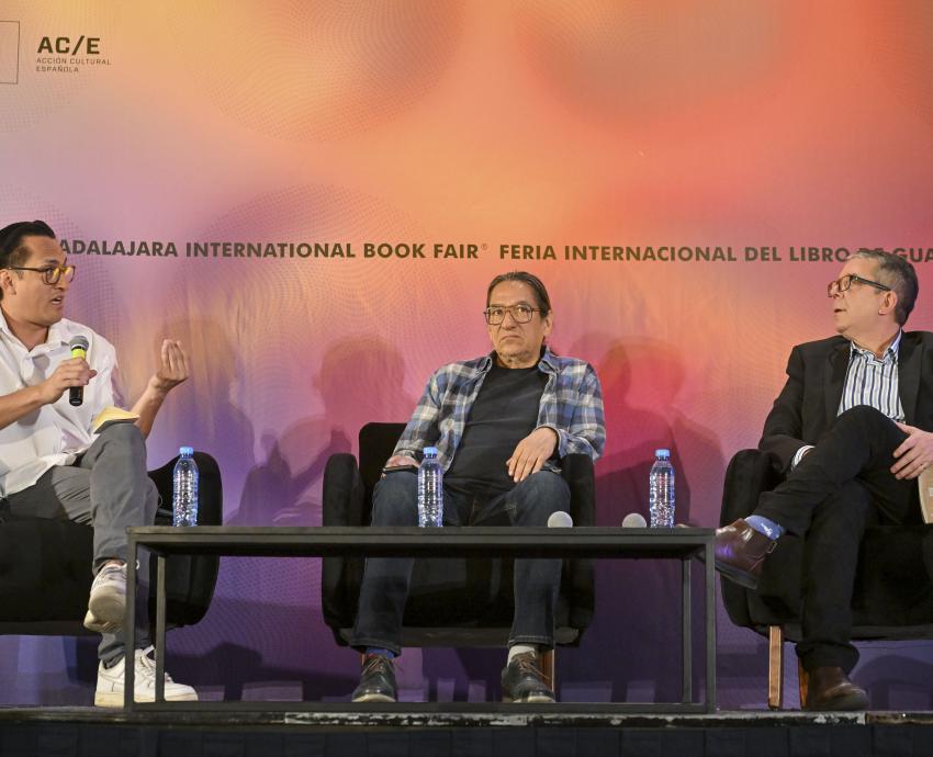 Voluntad política, clave en la democratización de medios de comunicación