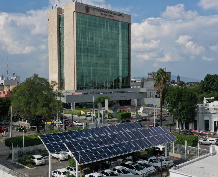 Nominan a titular de la Coordinación de Sostenibilidad en premios “Mujer Solar”