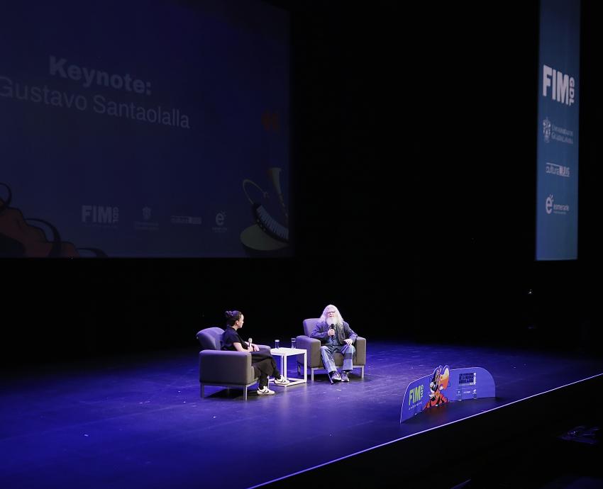 La música se trata de contar historias: Gustavo Santaolalla