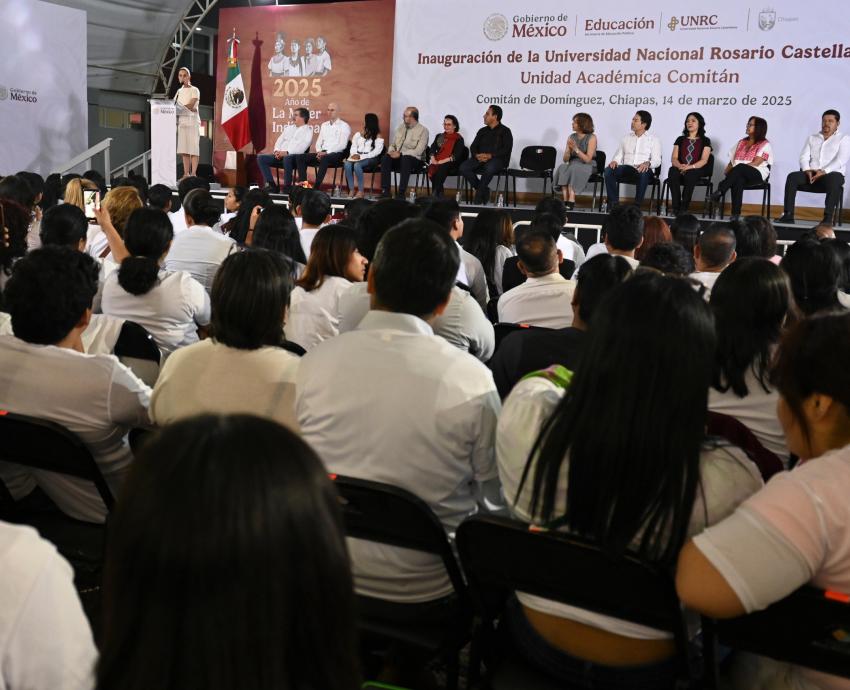 Rector Ricardo Villanueva Lomelí, acompaña a Claudia Sheinbaum a la inauguración de la Universidad Rosario Castellanos, en Chiapas