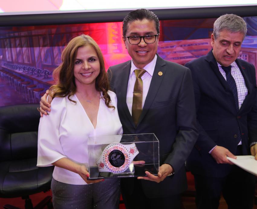 Impulsa CUCS ciencia y educación al servicio de la comunidad
