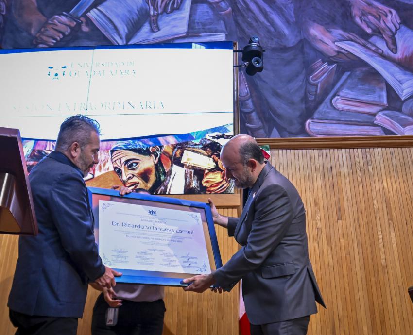 Aprueba CGU la reorganización de la Administración General de la UdeG y reconocen y felicitan los seis años del Rector General