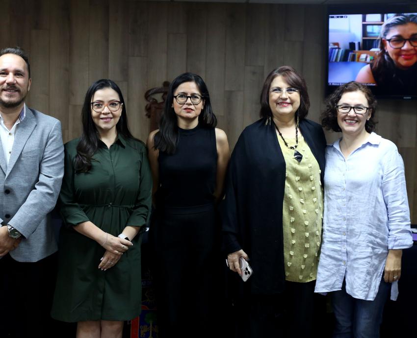Periodismo mexicano, entre la precariedad y ataques a la libertad de expresión