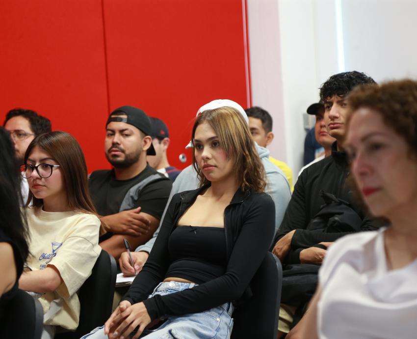 Presentan el uso de métodos cuantitativos para la mejor toma de decisiones 