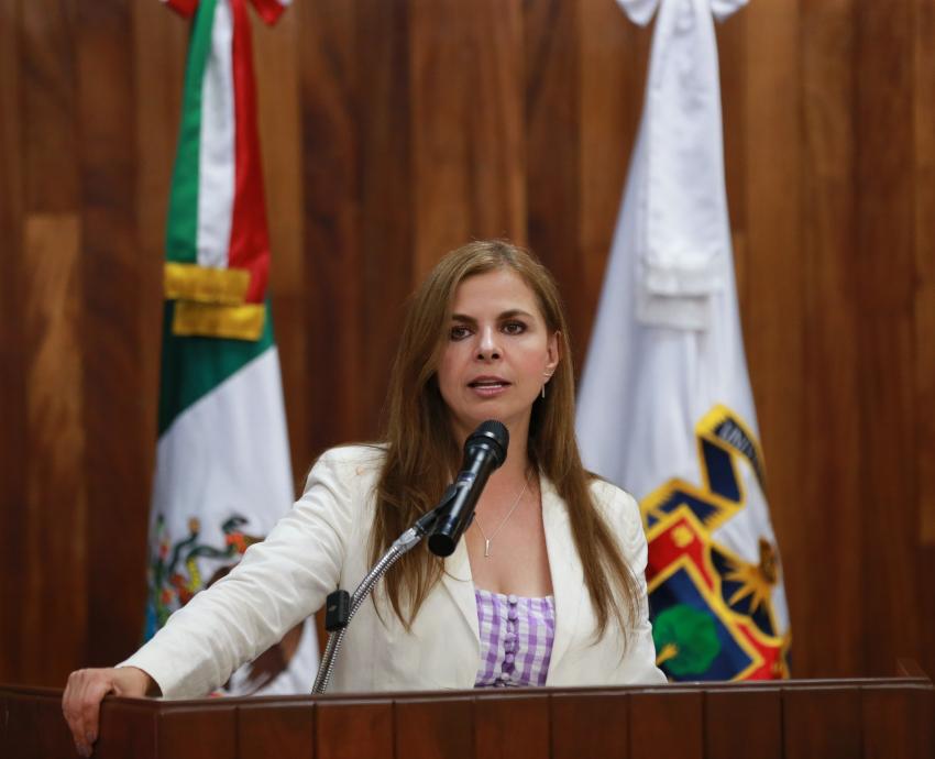 Mejorar el modelo híbrido, prioridad del Rector del CUGDL, Alberto Castellanos
