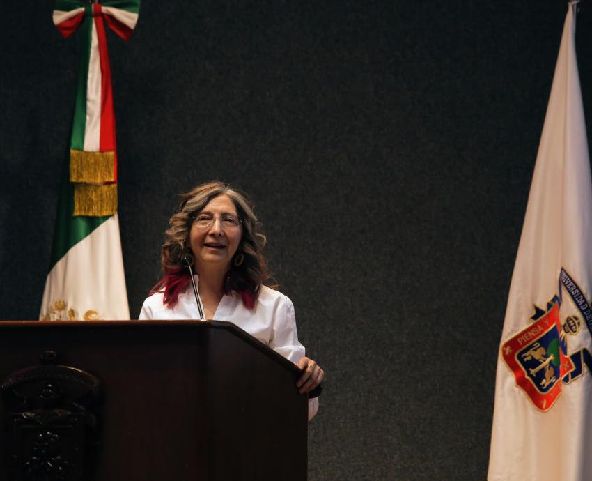 Rinde protesta Mara Robles Villaseñor como primera Rectora en la historia de CUCEA