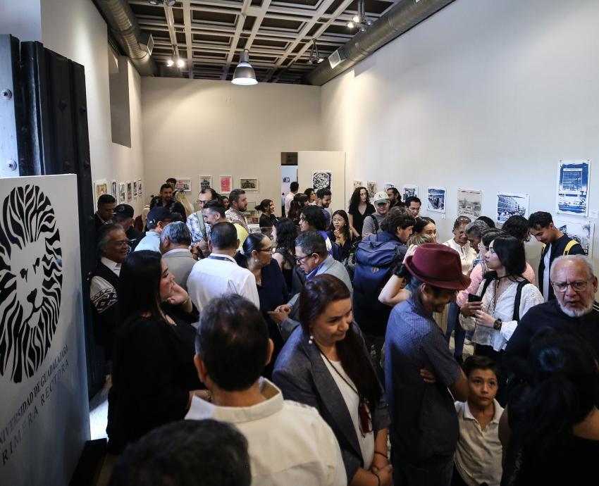 Presentan exposición fotográfica “Primera Rectora UdeG”