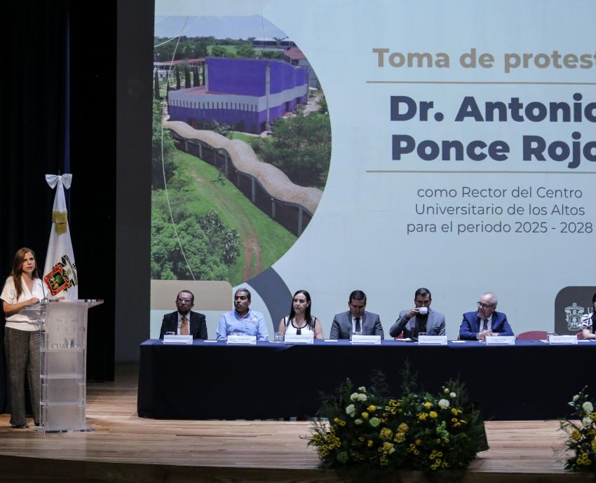 Rinde protesta Antonio Ponce Rojo como nuevo Rector del CUAltos 
