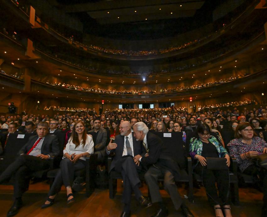 https://www.comsoc.udg.mx/galeria_de_imagenes/udeg-promueve-la-cultura-del-buen-trato-en-la-comunidad-universitaria