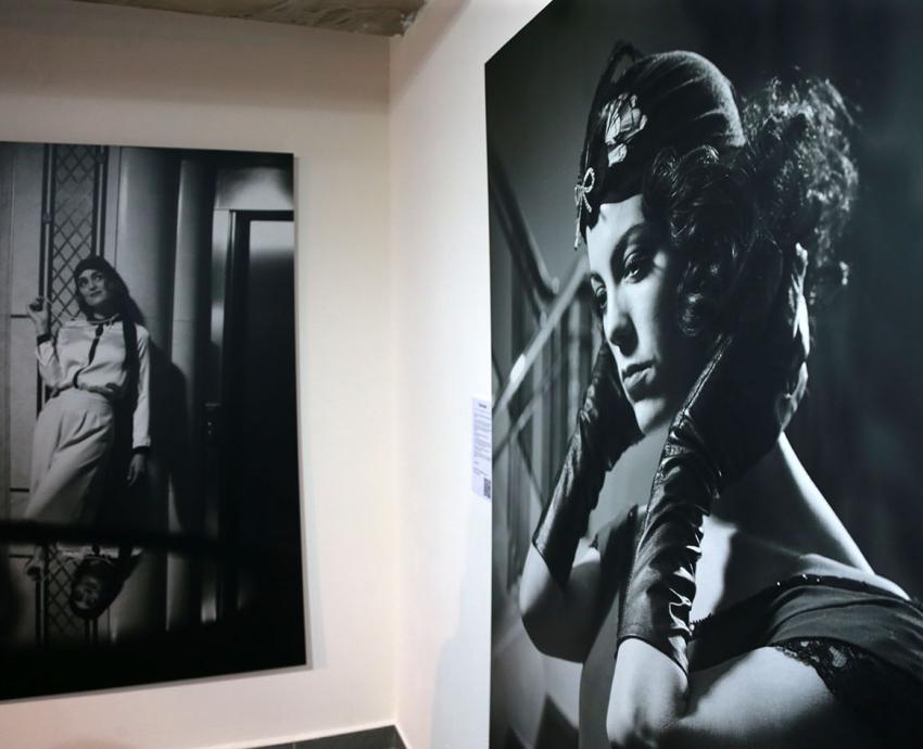 Exponen “Las hijas del jazz” en la Librería Carlos Fuentes