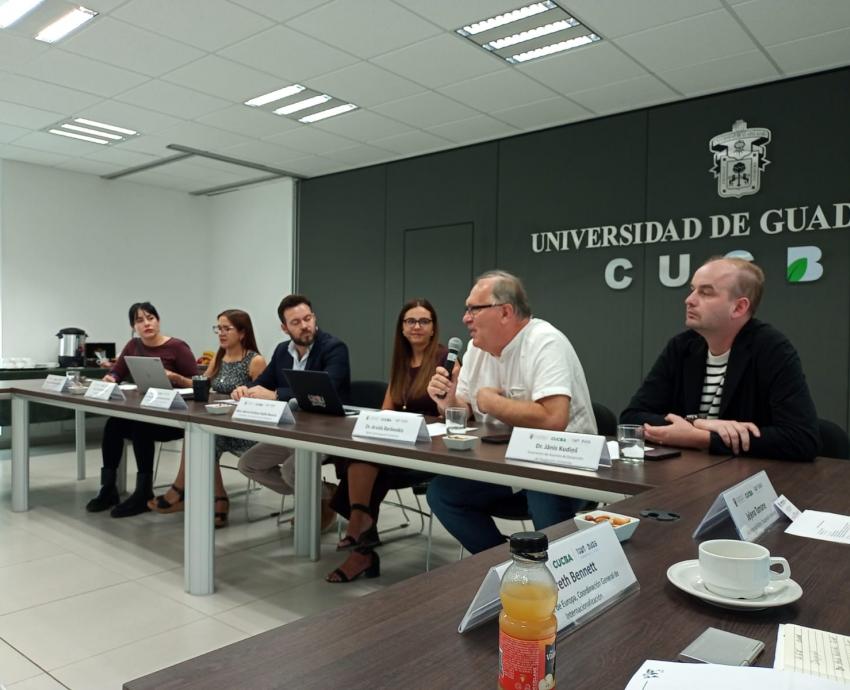 Visita a la UdeG una comitiva de la Daugavpils University, de Letonia
