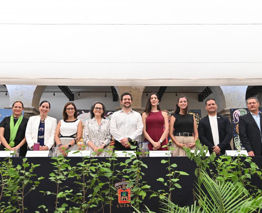 Analizan papel de la educación y el medio ambiente 