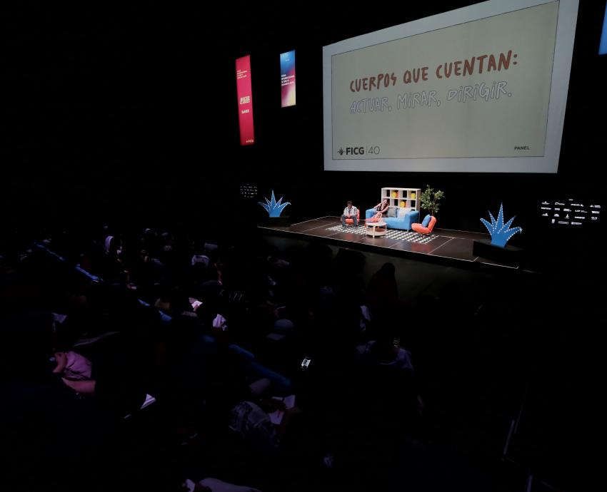 Presentan “Cuerpos que cuentan: actuar, mirar y dirigir” en FICG 40