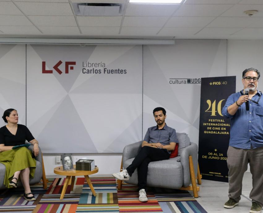 Presentan libro que interpreta la obra de Lars von Trier, en el FICG 40