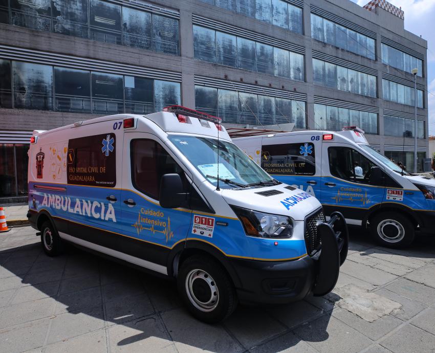 UdeG dona tres ambulancias de urgencias avanzadas al Hospital Civil de Guadalajara
