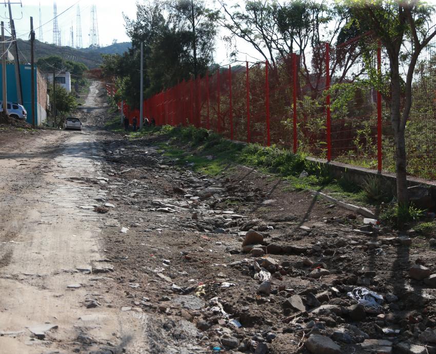 Inician obras de pavimentación en calles aledaña al CUTlaquepaque
