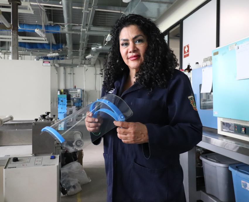 Reconocen a investigadora del CUCEI como “Ingeniera del Año”