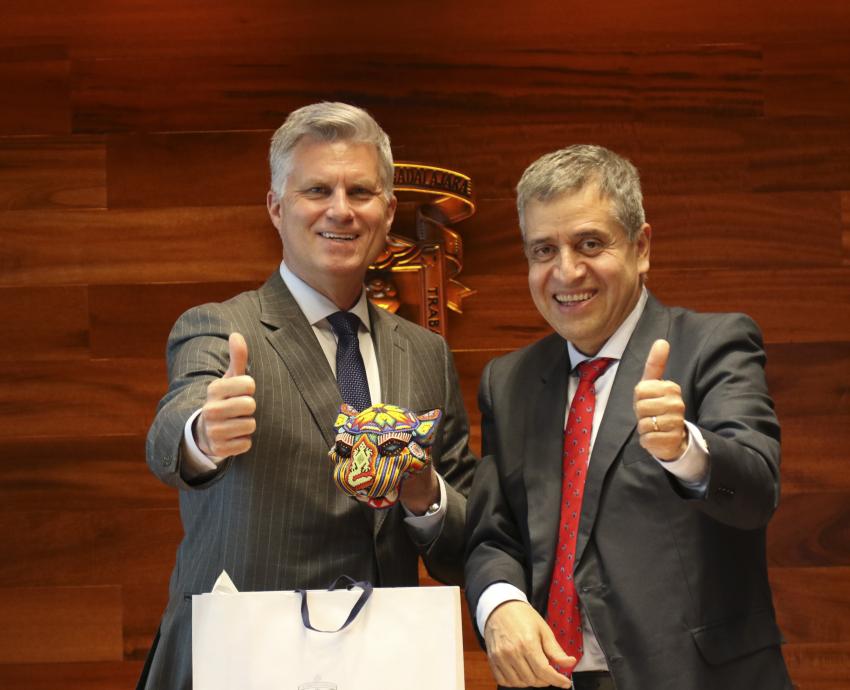 Fortalece UdeG vínculos de cooperación académica con Canadá