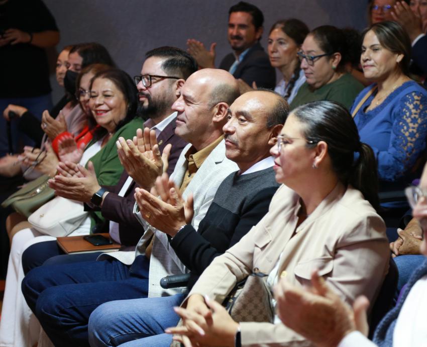 Celebran 15 años de libros y promoción de la lectura con “Letras para Volar”