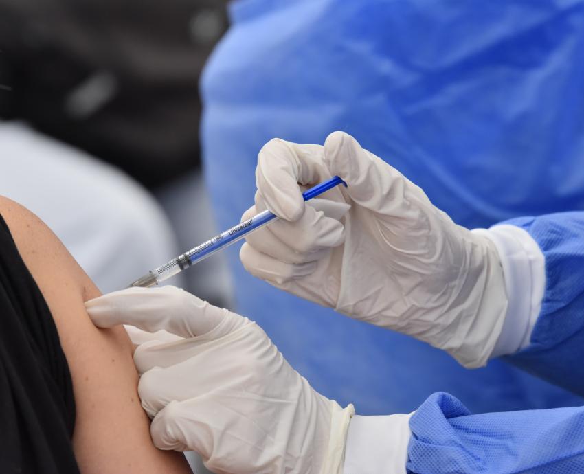 Recomiendan esquema de vacunación completo para prevenir hepatitis B