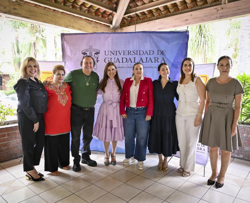 UdeG firma convenio con Dulces de la Rosa para favorecer la inserción del estudiantado al mercado laboral 