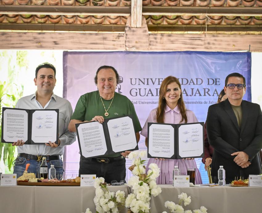 UdeG firma convenio con Dulces de la Rosa para favorecer la inserción del estudiantado al mercado laboral 