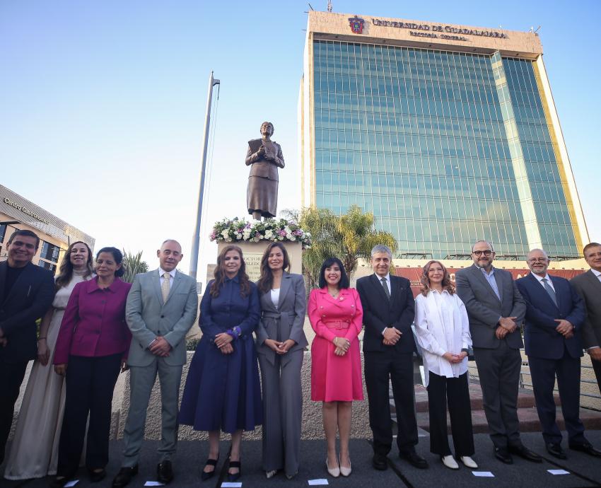Universidad de Guadalajara conmemora 100 años de su Refundación