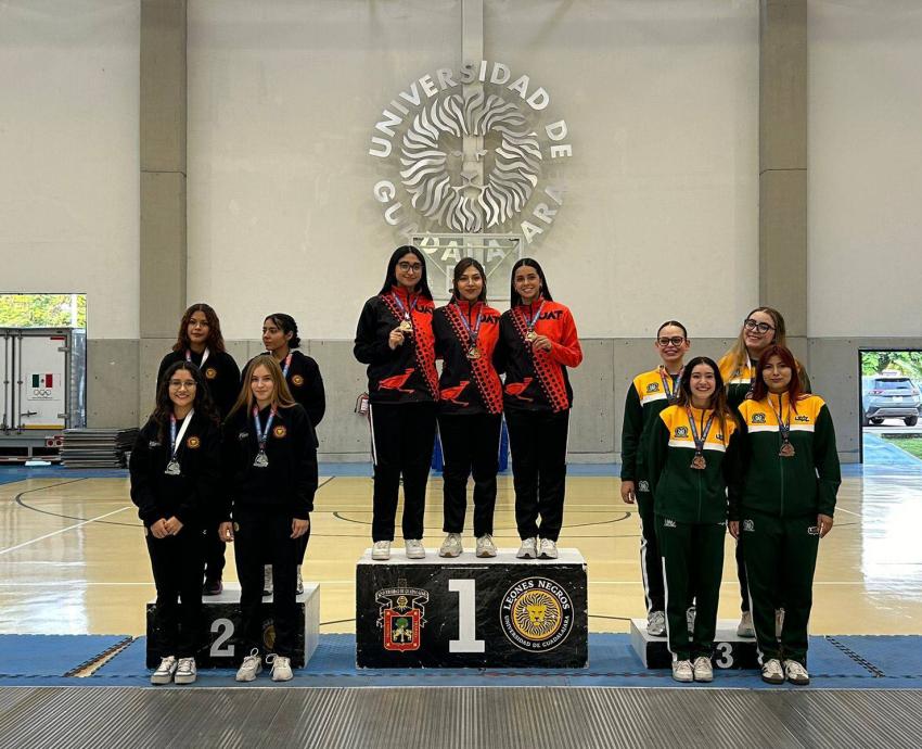Domina UdeG Campeonato Nacional Universitario de Esgrima