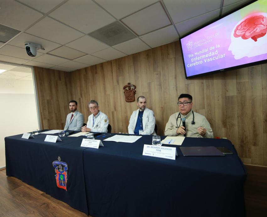 Especialistas piden actuar antes de 4.5 horas ante un accidente cerebro vascular