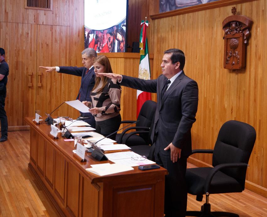 Integrantes de las comisiones del CGU toman protesta para el periodo 2025-2026