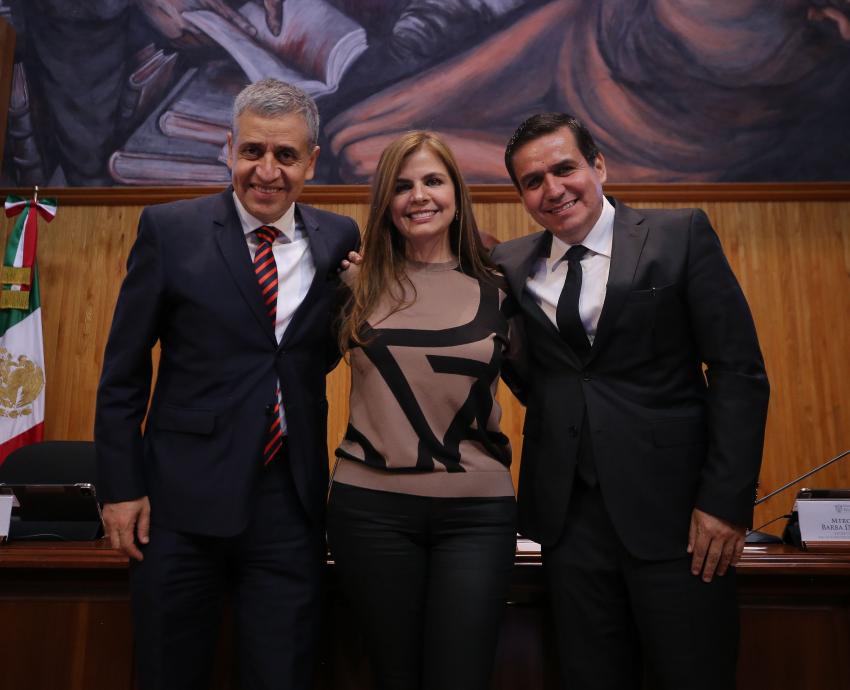 Integrantes de las comisiones del CGU toman protesta para el periodo 2025-2026