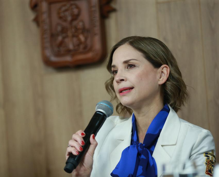 Especialistas del Hospital Civil invitan a detectar y tratar la piel sensible de niñas, niños y adolescentes