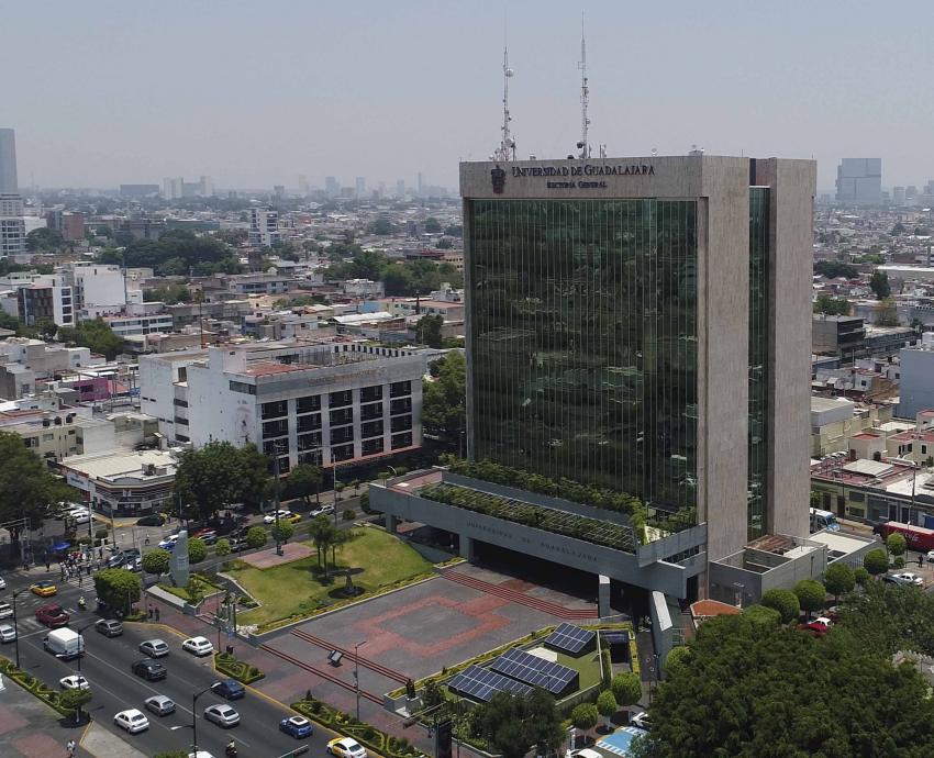 “Miradas sobre la Universidad de Guadalajara en su centenario”, un libro para analizar la historia universitaria