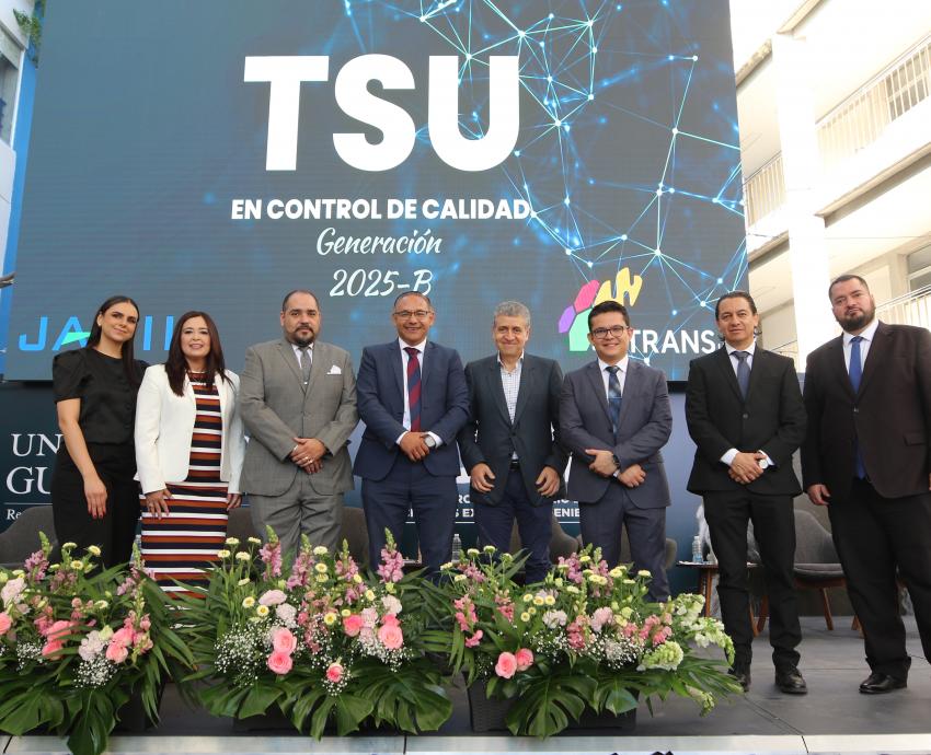 Egresa primera generación de Técnico Superior Universitario en Control de Calidad del CUCEI-JABIL