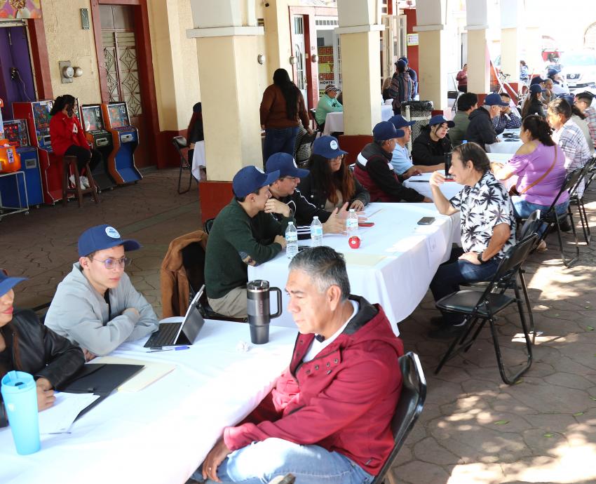 Acercan servicios legales y asesoría gratuita a población de El Arenal