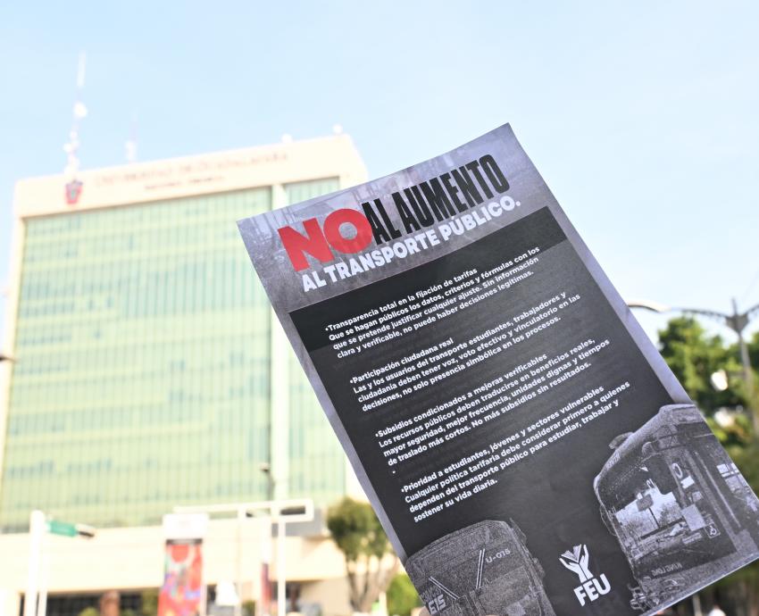 FEU y sindicatos de la UdeG se pronuncian en contra del aumento de tarifa del transporte público en Jalisco