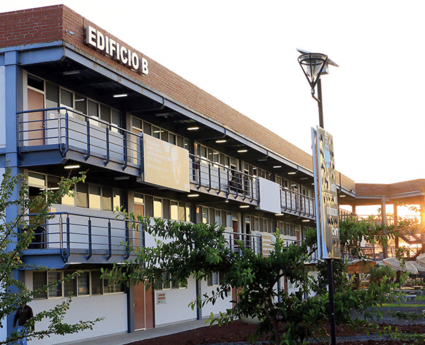 Por segunda ocasión certifican al CUTonalá como centro incluyente