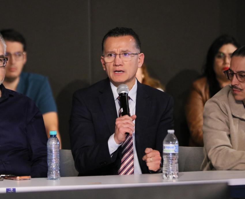 Refuerza UdeG y SSJ campaña de vacunación contra sarampión