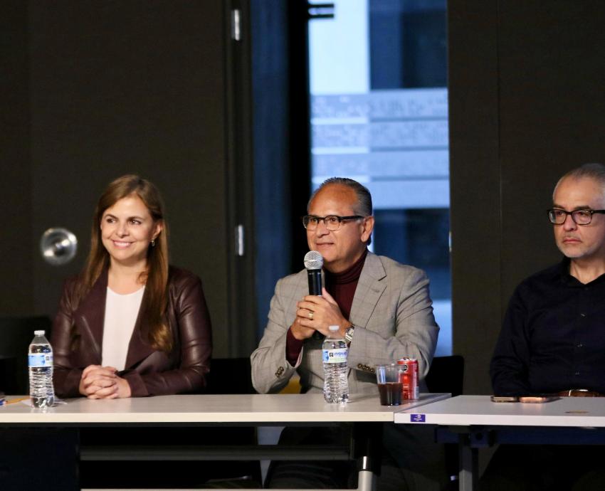 Refuerza UdeG y SSJ campaña de vacunación contra sarampión