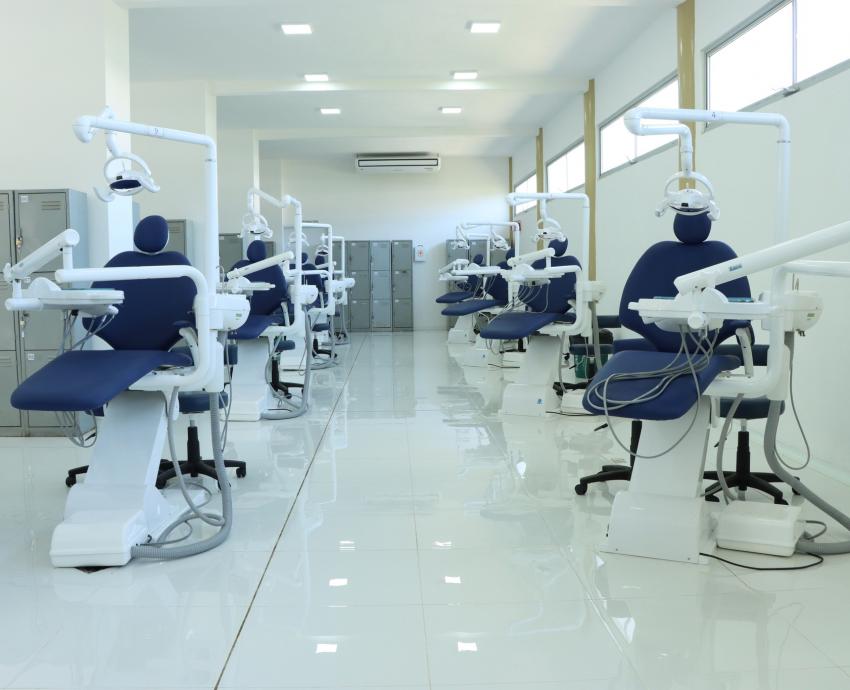 CUSur inaugura la segunda planta de la Clínica de Odontología