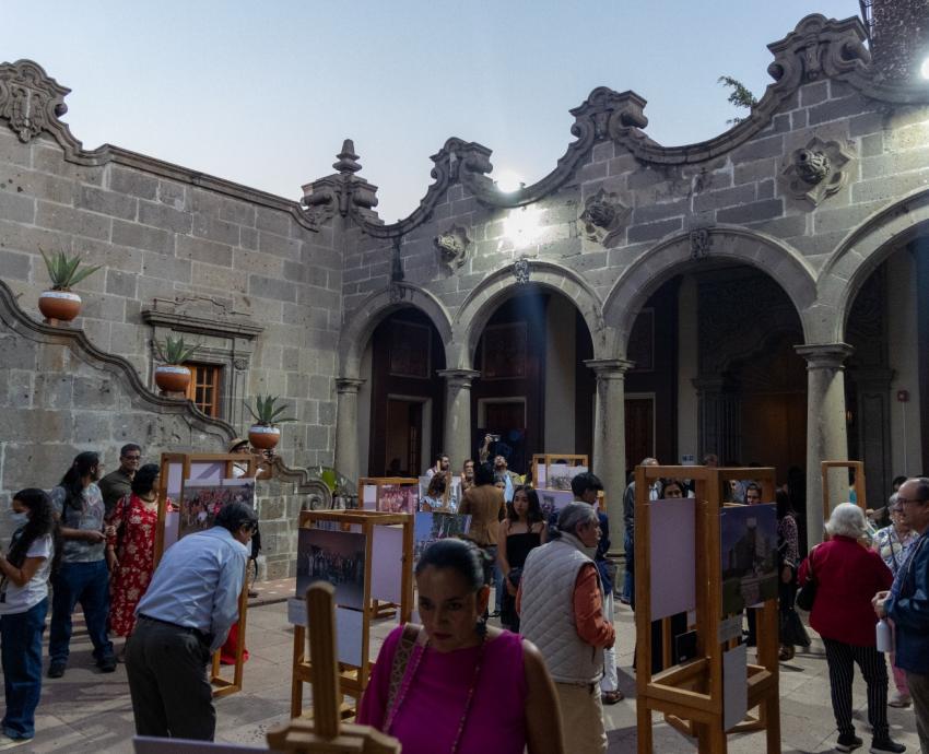 Presentan “Memoria viva. 100 años de la Universidad de Guadalajara”