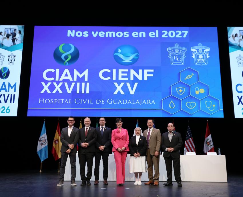 Rigoberta Menchú: la medicina es una misión de felicidad y esperanza