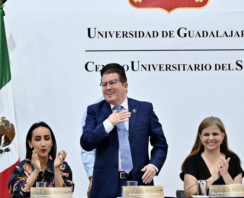 Renovación de espacios para la mejora educativa e investigación, el impulso del CUSur