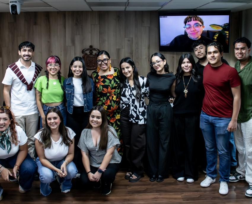Lanza FEU concurso de cuento y poesía “Voces: más allá del aula”