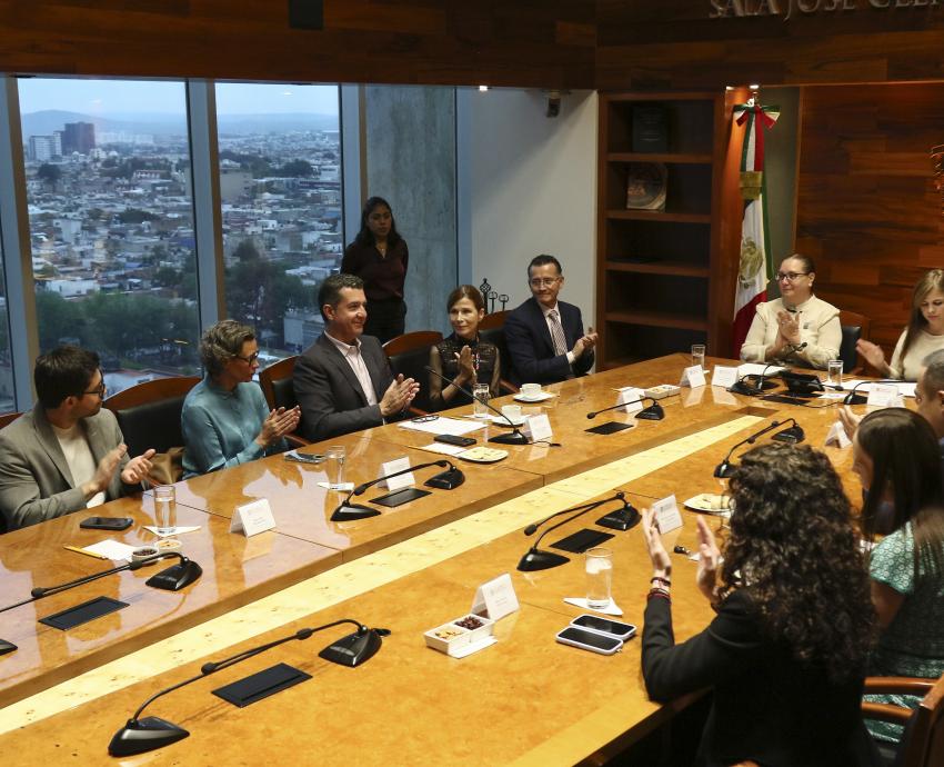 Refuerzan acciones en favor de derechos humanos UdeG y CEDHJ