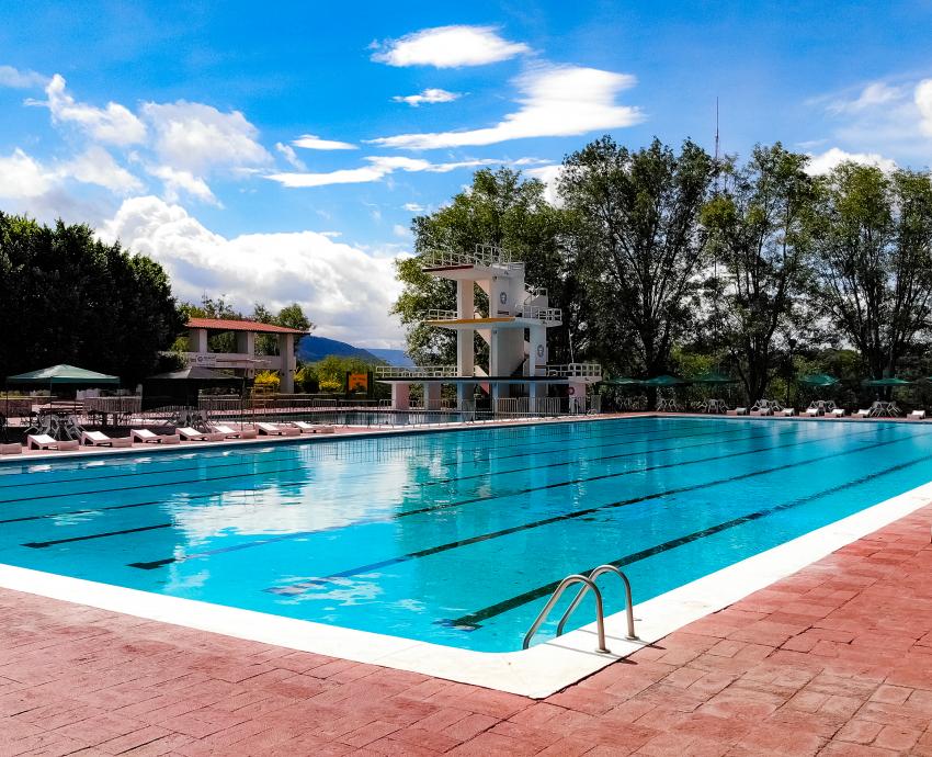Ofrecen hoteles de UdeG opciones para vacacionistas