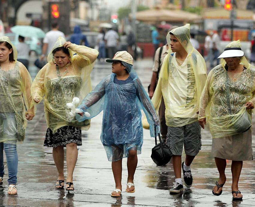 Pronostican un mes de agosto con lluvias irregulares y dispersas en Jalisco